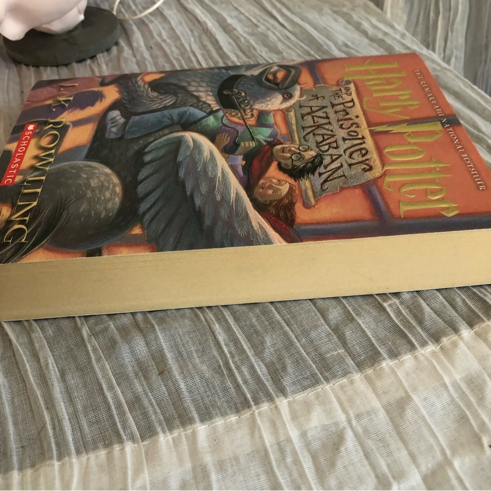 HARRY POTTER #3 Prisoner of Azkaban paperback book & DVD - Picture 10 of 11